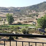 Efthea Valley Apartamento *
