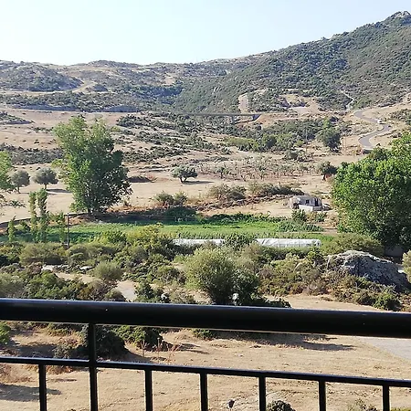 Efthea Valley Apartmán *