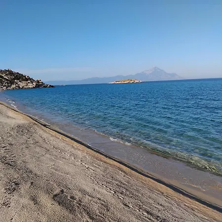 Efthea Valley * Skala Sikias