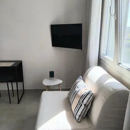 Efthea Valley Apartment