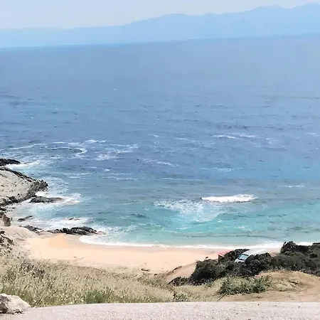 Efthea Valley
